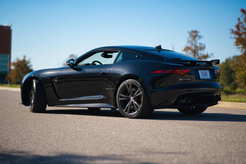 2017 Jaguar F-TYPE SVR