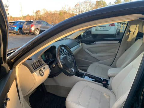 2013 Volkswagen Passat SE