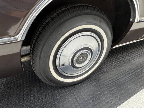 1972 Ford Thunderbird