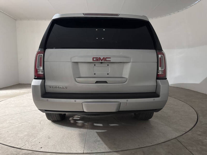 2017 GMC Yukon SLE
