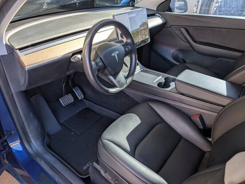 Dk. Blue 2021 Tesla Model Y Long Range AWD Long Range 4dr Crossover 2