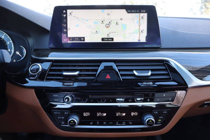 2018 BMW 5 Series 530i