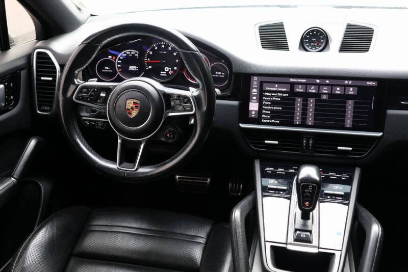 2020 Porsche Cayenne S Coupe