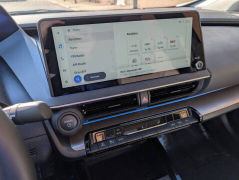 2024 Toyota Prius XLE