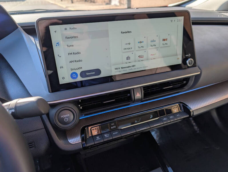 2024 Toyota Prius XLE