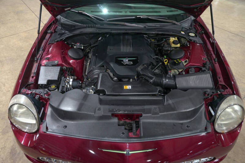 2004 Ford Thunderbird Deluxe