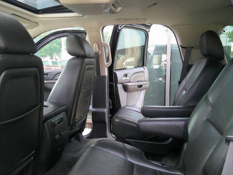 2011 GMC Yukon Denali