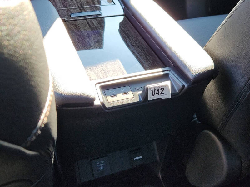 2026 Toyota Sienna Limited 7-Passenger