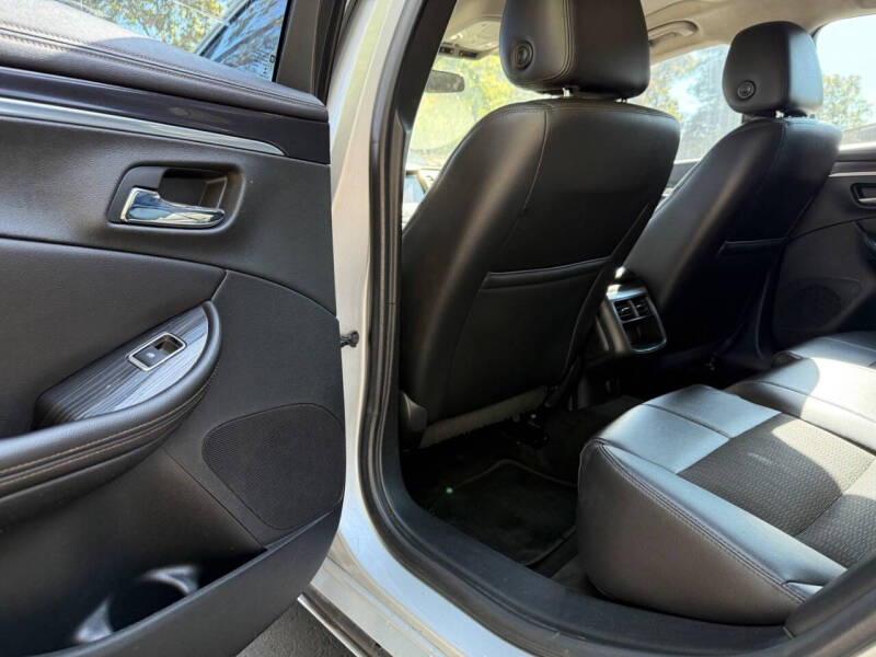 2017 Chevrolet Impala LT