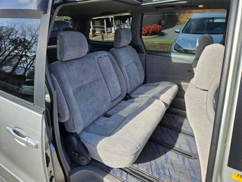 2000 Toyota Estima Factory RHD