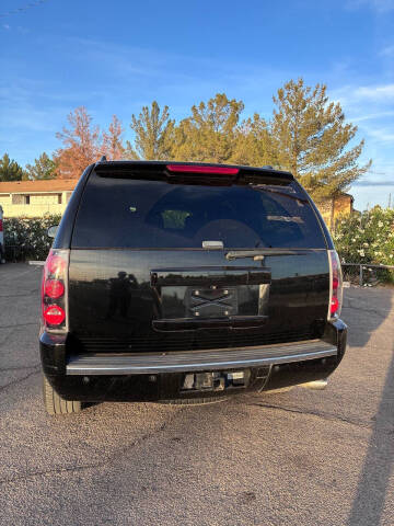 2011 GMC Yukon Denali