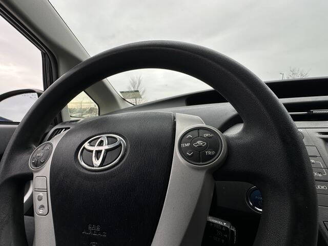 2012 Toyota Prius Two