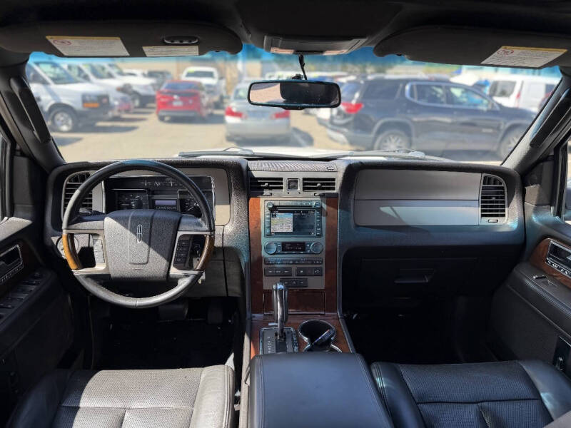 2014 Lincoln Navigator