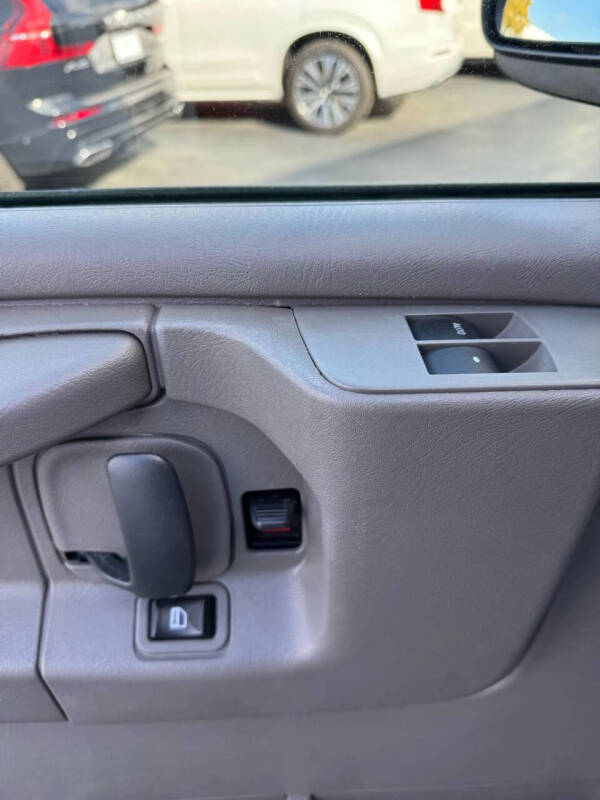 2014 Chevrolet Express 2500