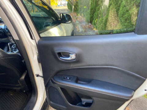 2018 Jeep Compass Latitude