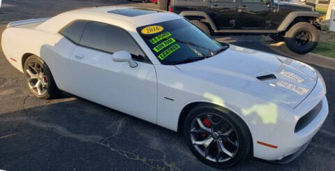 2016 Dodge Challenger R/T Plus