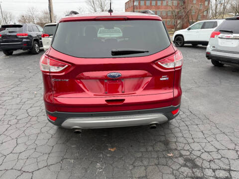 2016 Ford Escape SE