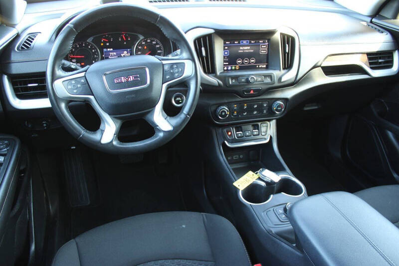 2020 GMC Terrain SLE