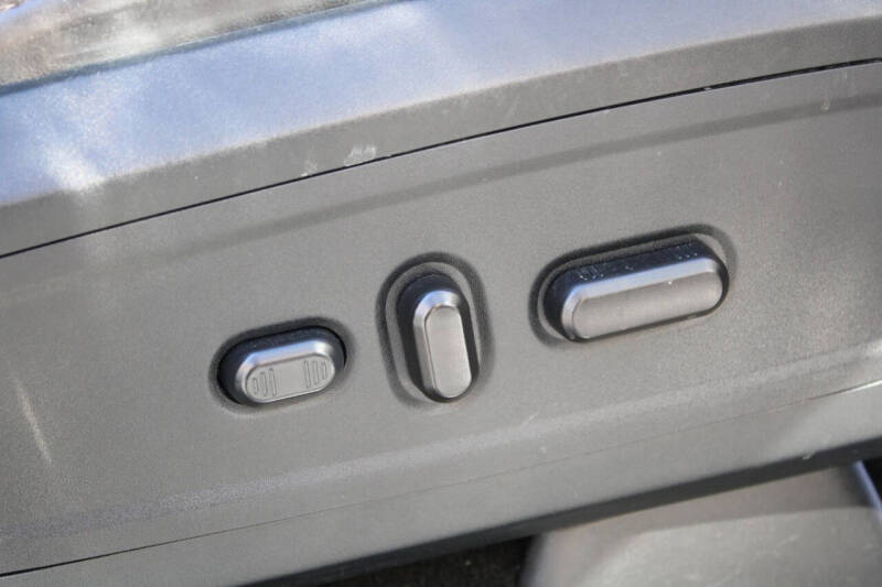 2017 Lincoln Navigator Select