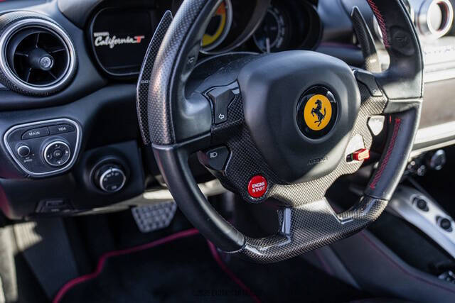 2015 Ferrari California T