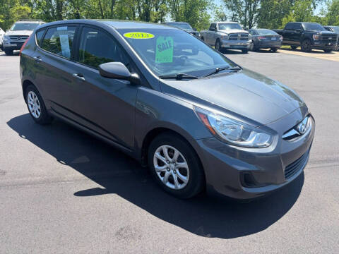 2013 Hyundai Accent GS