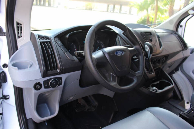 2018 Ford Transit