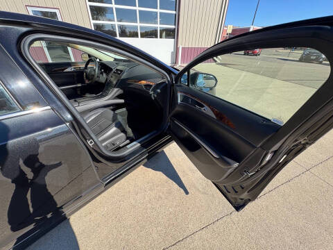 2014 Lincoln MKZ Hybrid