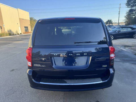 2014 Dodge Grand Caravan SE
