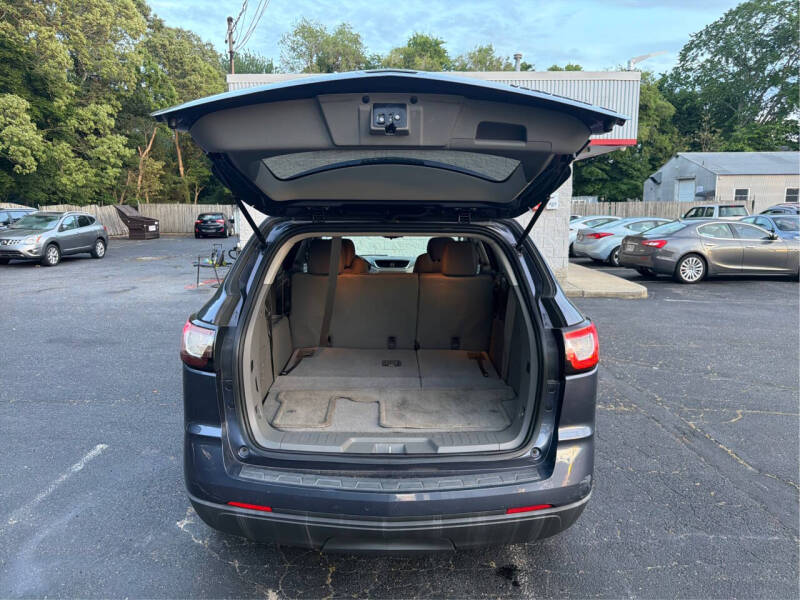 2013 Chevrolet Traverse LS