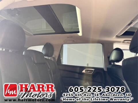 2020 Nissan Pathfinder Platinum