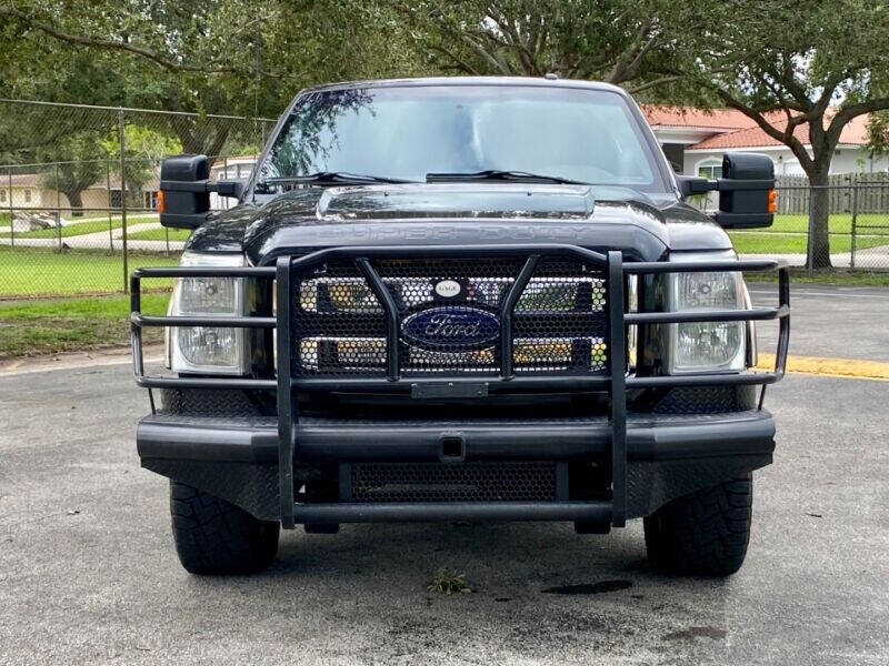 2014 Ford F-250 Super Duty  - $33,995
