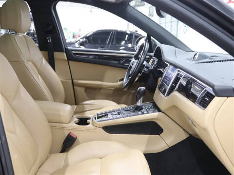 2019 Porsche Cayenne S