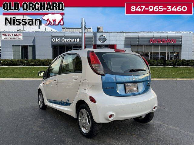 2012 Mitsubishi i-MiEV SE