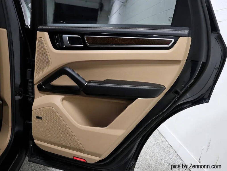 2019 Porsche Cayenne S