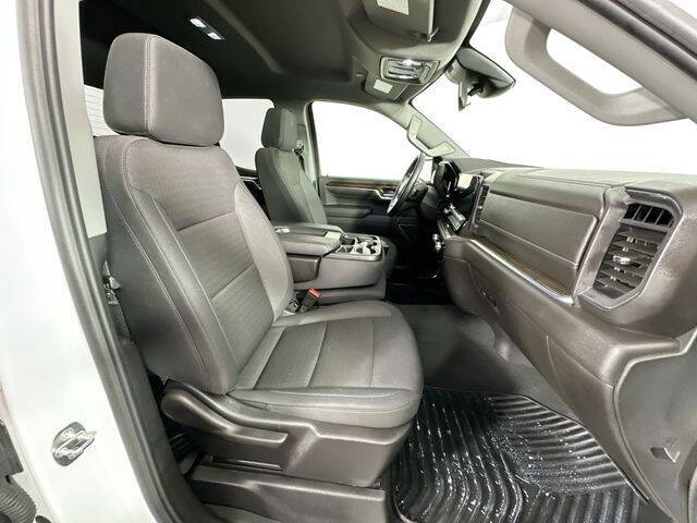 2024 GMC Sierra 1500 Elevation Standard
