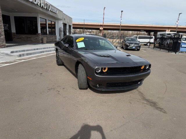 2022 Dodge Challenger SXT