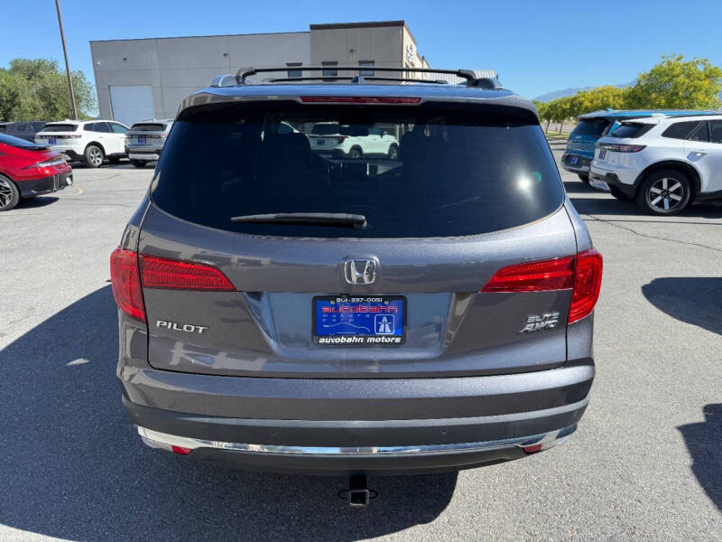 2017 Honda Pilot Elite