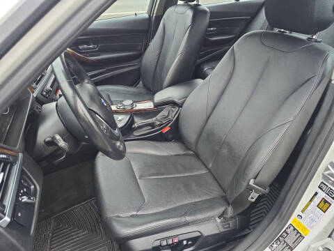 2015 BMW 3 Series 328i xDrive