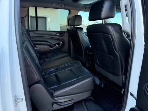 2015 Chevrolet Suburban LT