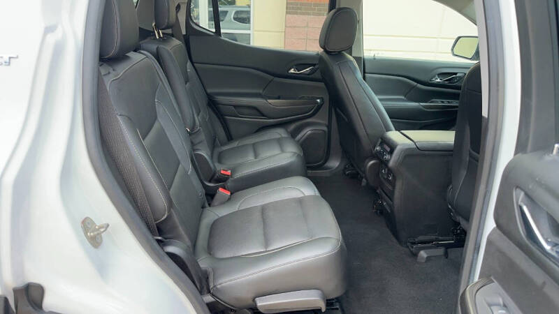 2017 GMC Acadia SLT-1