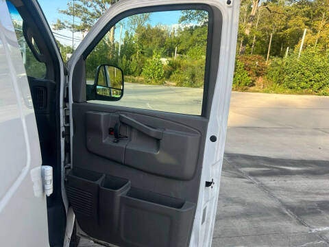 2017 Chevrolet Express 2500