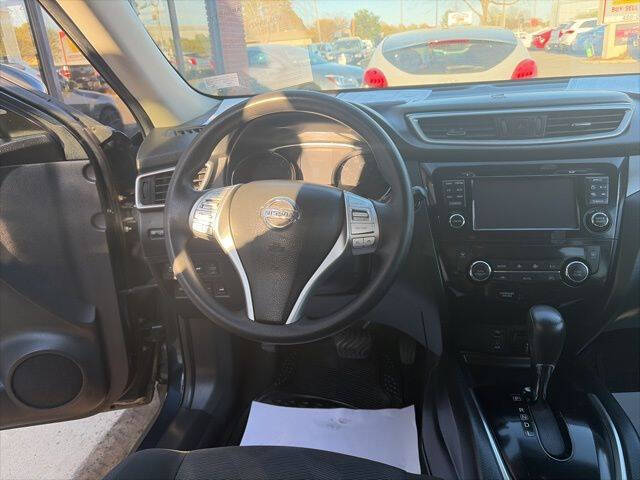 2016 Nissan Rogue SV