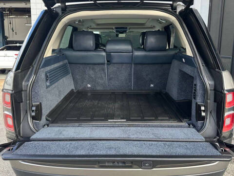 2020 Land Rover Range Rover P525 HSE