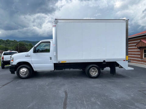 2024 Ford E-Series