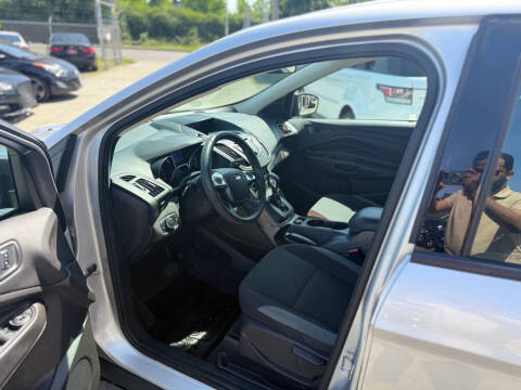 2013 Ford Escape S