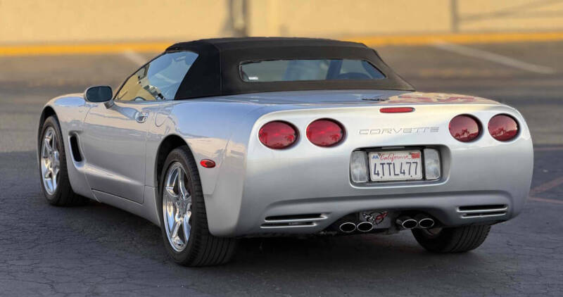 2001 Chevrolet Corvette