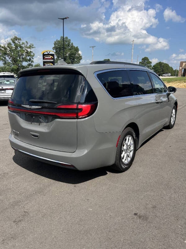 2022 Chrysler Pacifica Touring L