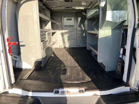 2021 GMC Savana 2500