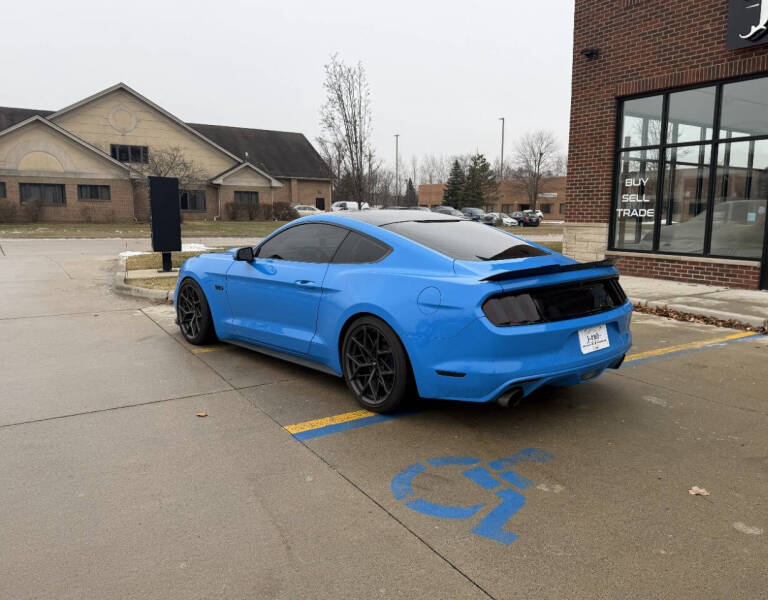 2017 Ford Mustang GT