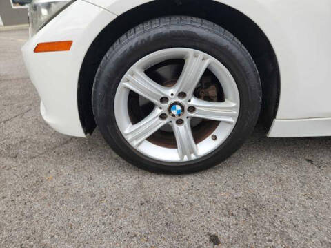 2013 BMW 3 Series 328i